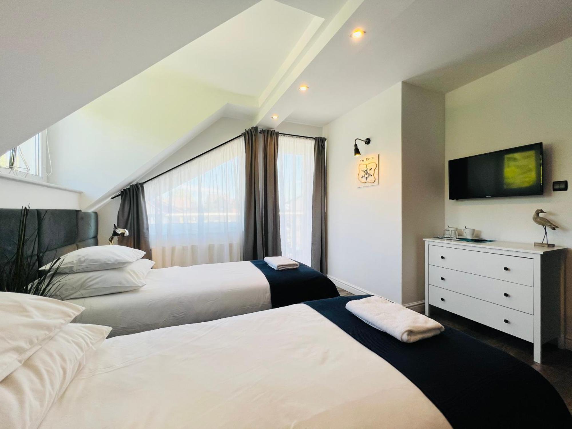 Apartamenty Deluxe-Blisko Plazy-Kuchnia,Parking-Grupa Hotelowa Plazowelove (Adults Only) Krynica Morska Exteriör bild