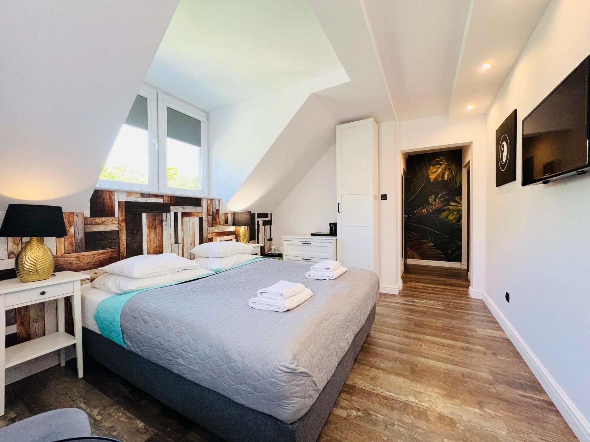 Apartamenty Deluxe-Blisko Plazy-Kuchnia,Parking-Grupa Hotelowa Plazowelove (Adults Only) Krynica Morska Exteriör bild