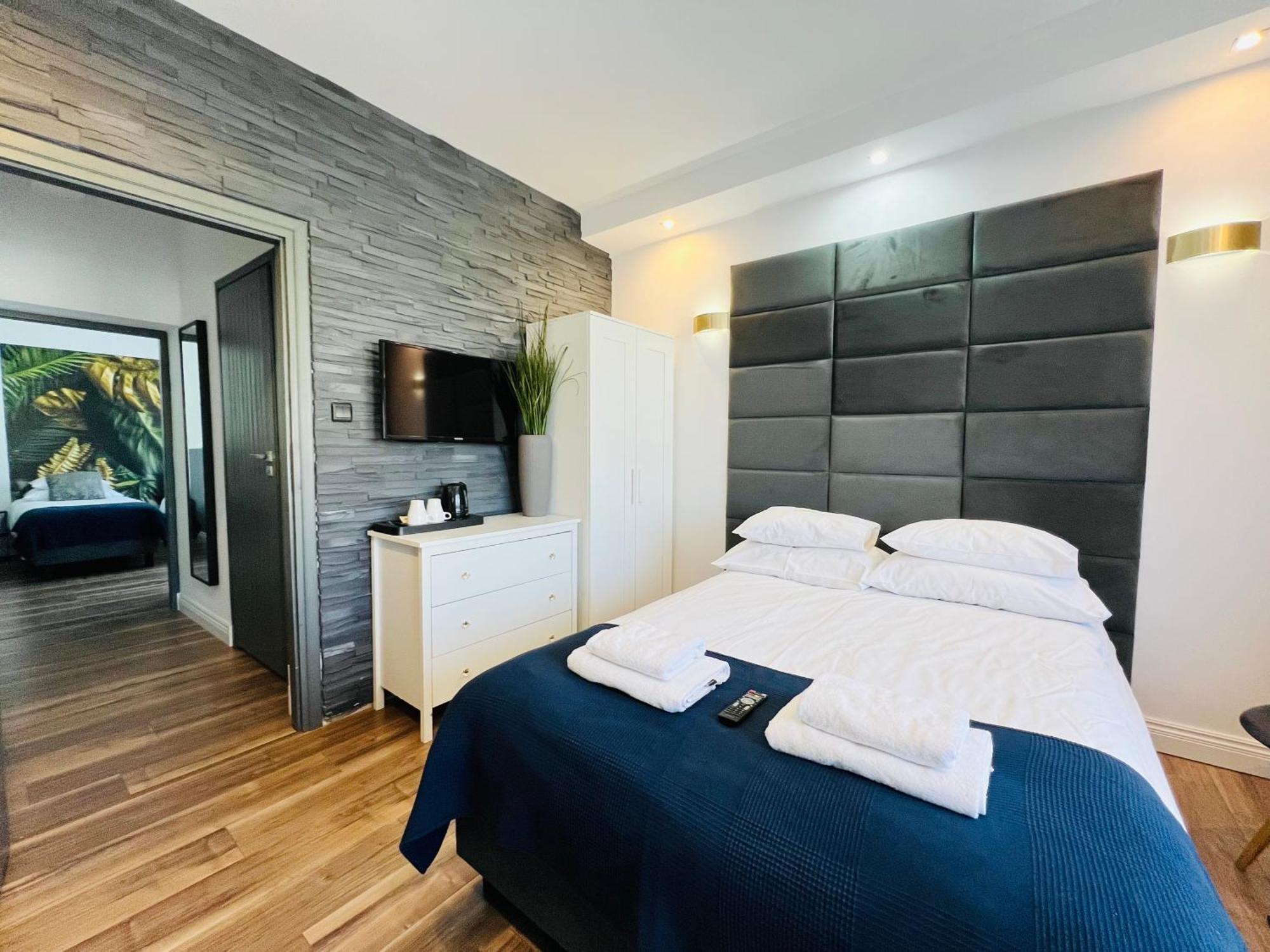 Apartamenty Deluxe-Blisko Plazy-Kuchnia,Parking-Grupa Hotelowa Plazowelove (Adults Only) Krynica Morska Exteriör bild