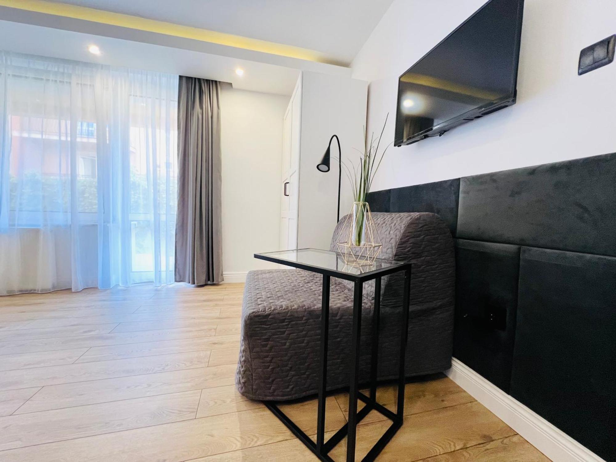 Apartamenty Deluxe-Blisko Plazy-Kuchnia,Parking-Grupa Hotelowa Plazowelove (Adults Only) Krynica Morska Exteriör bild